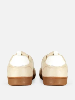 Baskets|Primark Baskets Basses à Semelle En Gomme Beige