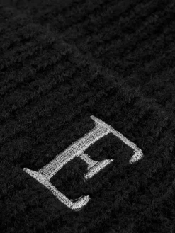 Chapeaux, Gants Et Écharpes|Primark Bonnet à Pompon Avec Initiale Brodée Noir