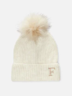 Chapeaux, Gants Et Écharpes|Primark Bonnet à Pompon Avec Initiale Brodée Crème