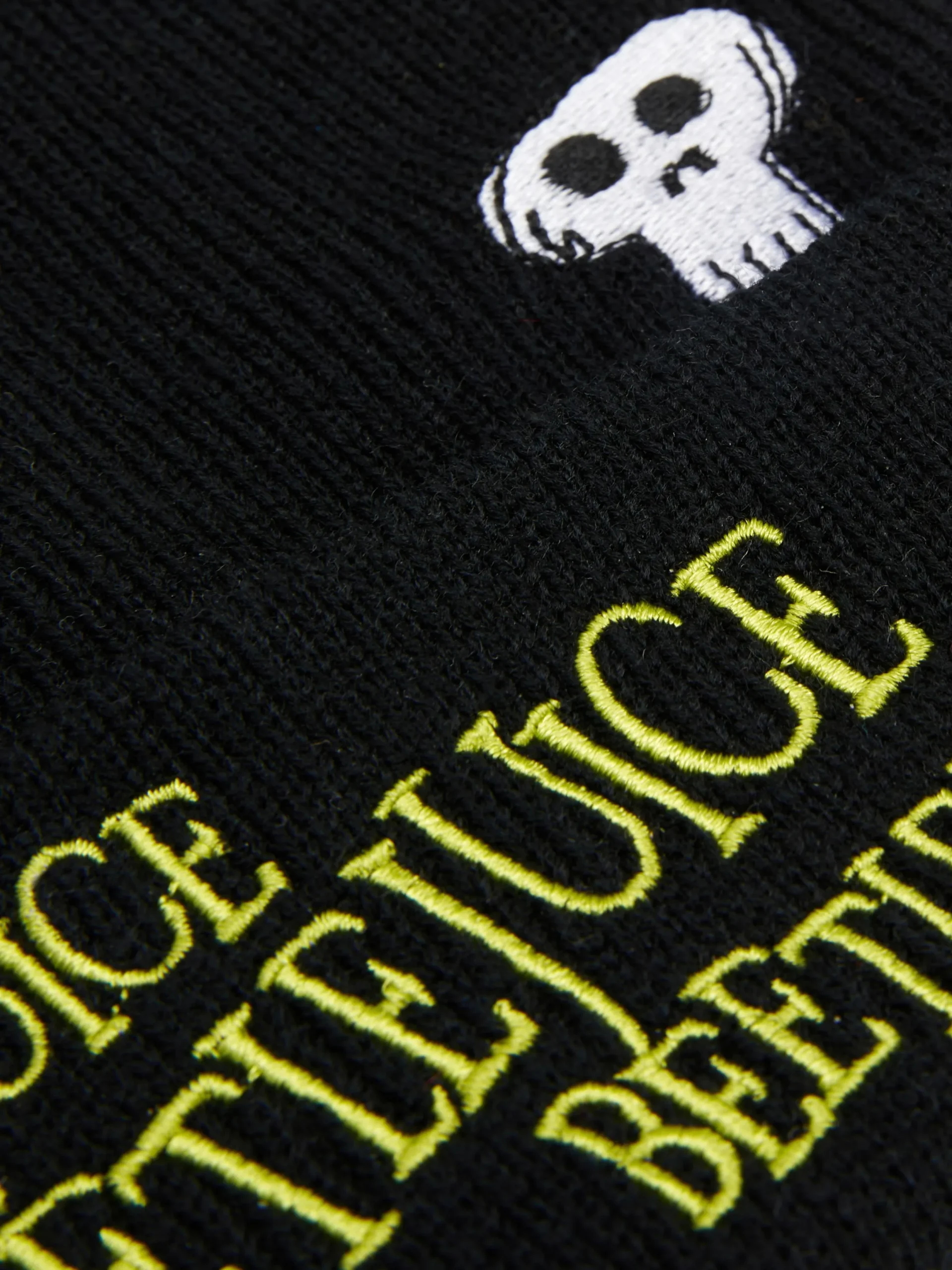 Beetlejuice|Tout Halloween|Primark Bonnet Tricoté Beetlejuice Noir