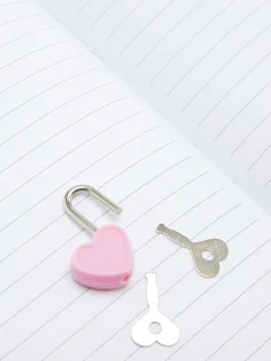 Carnets|Primark Carnet A5 à Cadenas Disney Stitch Rose