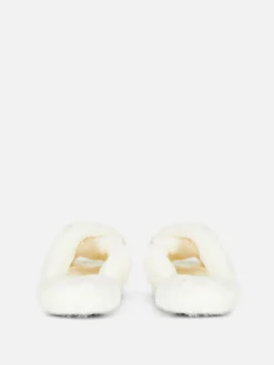 Chaussons|Primark Chaussons En Fausse Fourrure à Brides Croisées Crème