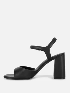 Chaussures À Talons|Primark Chaussures à Talons Carrés Et Bride Incurvée Coupe Large Noir