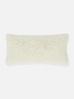 Coussins Et Housses De Coussins|Primark Coussin Rectangulaire En Fausse Fourrure Blanc