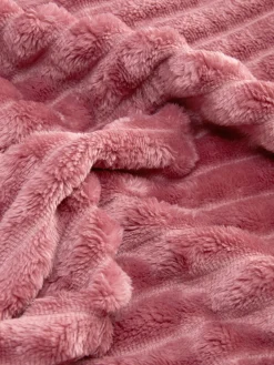 Couvertures Et Jetés De Lit|Primark Couverture Côtelée Duveteuse Ultra-douce Prune