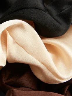 Accessoires Cheveux|Primark Lot De 3 Chouchous En Satin Marron