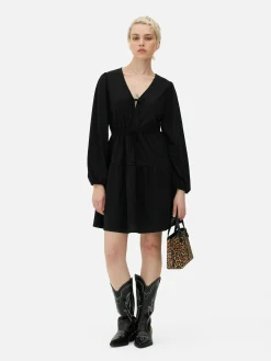 Robes|Primark Mini Robe à Smocks Avec Col En V Et Liens à Nouer Noir