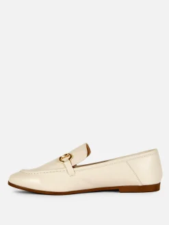 Ballerines|Primark Mocassins En Simili Cuir Avec Boucle Écru