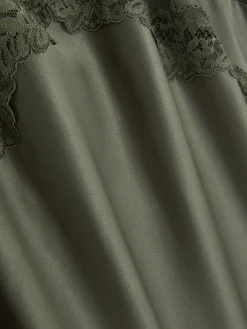 Combinaisons Et Caracos|Primark Nuisette Mi-longue En Satin à Finitions En Dentelle Kaki