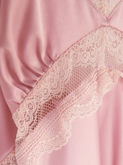 Combinaisons Et Caracos|Primark Nuisette Mi-longue En Satin à Finitions En Dentelle Rose