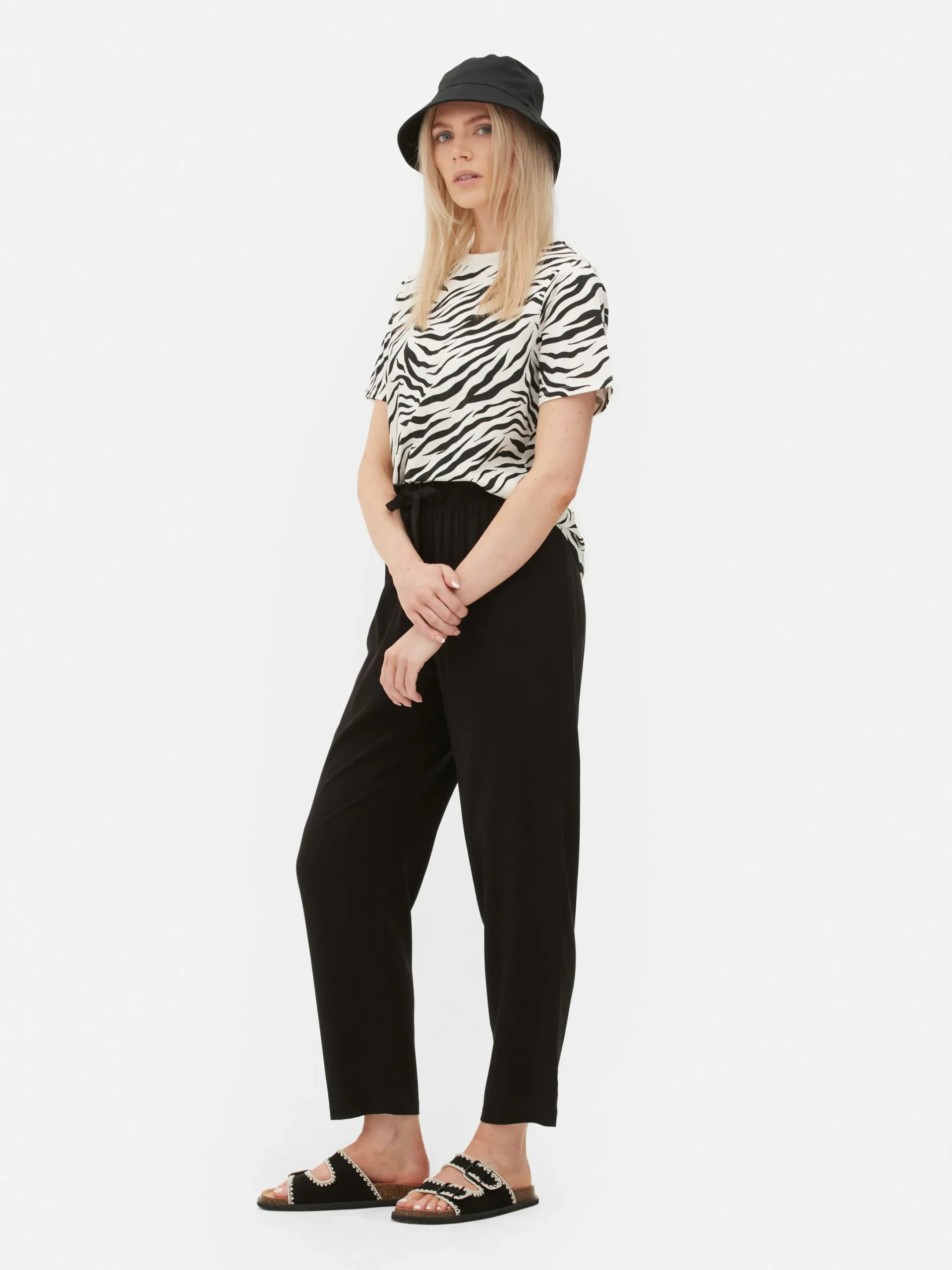 Hauts Et T-Shirts|Primark T-shirt Imprimé Sur L'ensemble Noir/Blanc